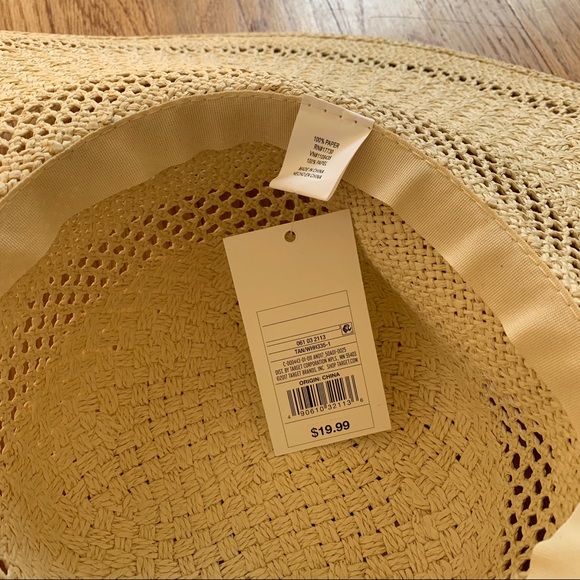 NWT Floppy Straw Hat - Picture 3 of 3